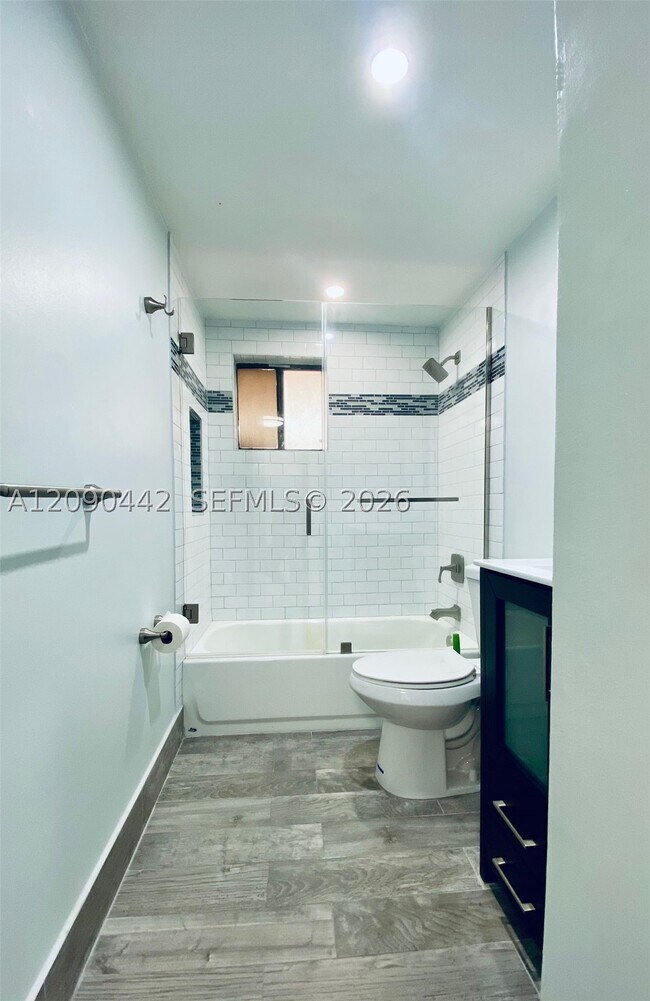 Building Photo - 8015 SW 107th Ave