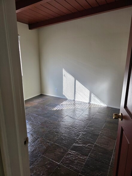 Bedroom #2 - 2330 Carmelina S Ave