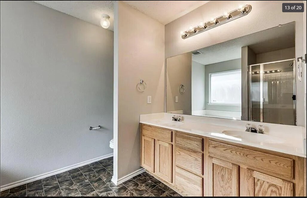 Building Photo - 2800 Shelduck Dr