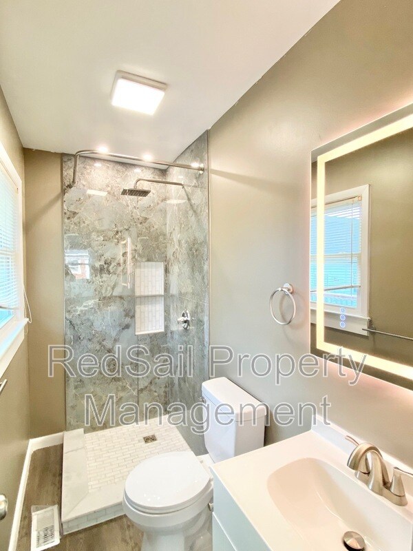 Building Photo - 1003 Faubus Dr