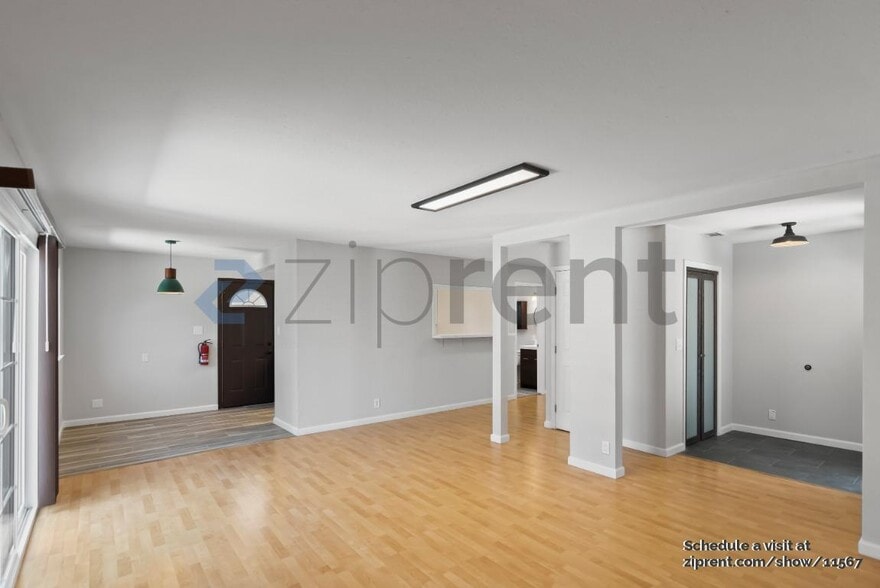 Building Photo - 4726 Armour Dr