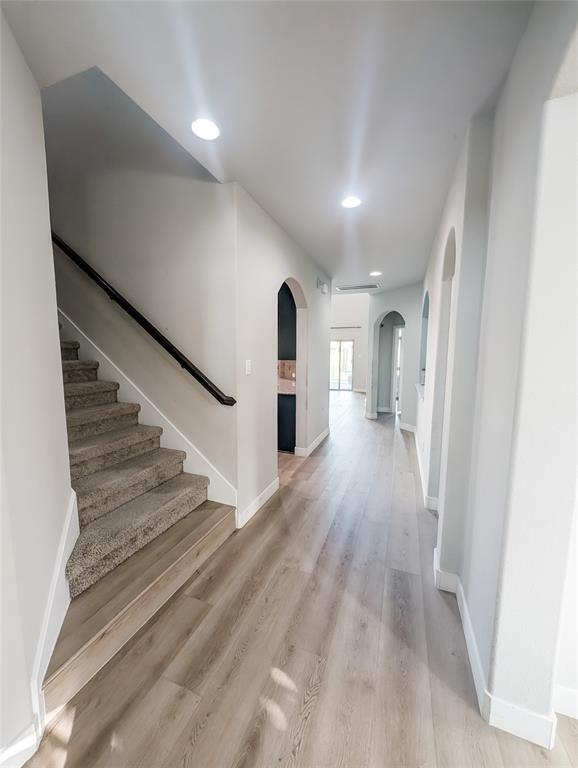 Building Photo - 3636 Mineral Dr