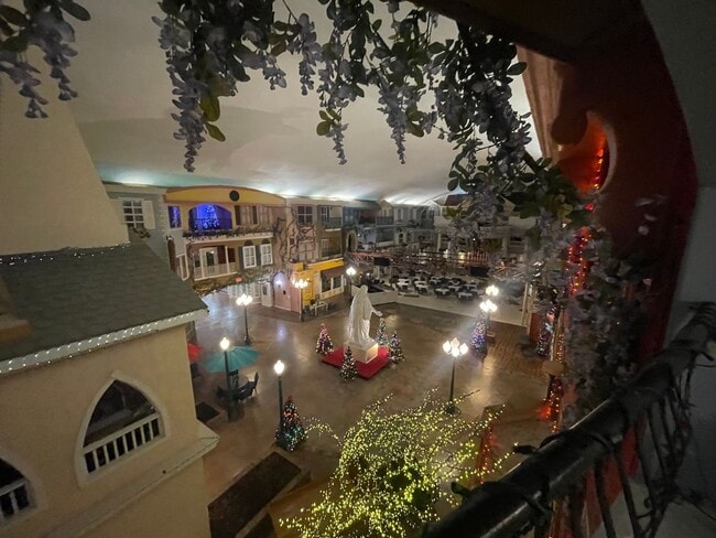 Building Photo - Furnished 3 bedroom 3 bath Apartment in Morningside Community, Blue Eye MO