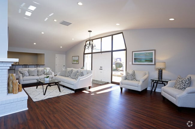 Interior Photo - Townhomes at Montgomery
