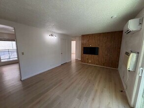 Building Photo - "Charming 2-Bed Oasis with Granite Countertops in Concord's Heart!"