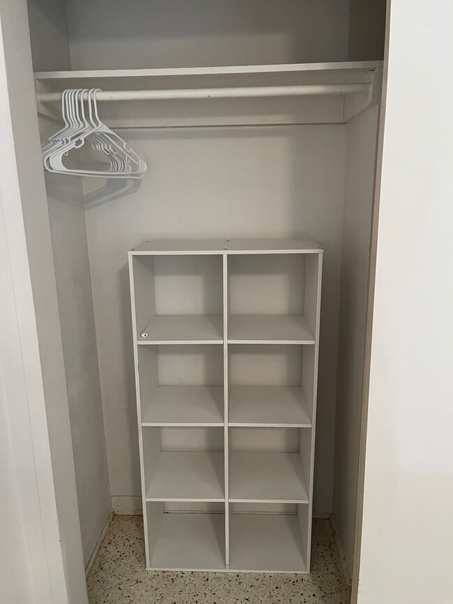 Building Photo - 55 Sea Park Blvd