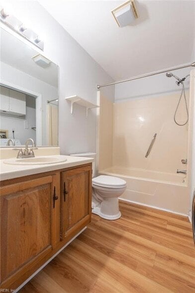 Building Photo - 420 Rennie Ct