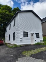 Building Photo - 4 Highland Ct