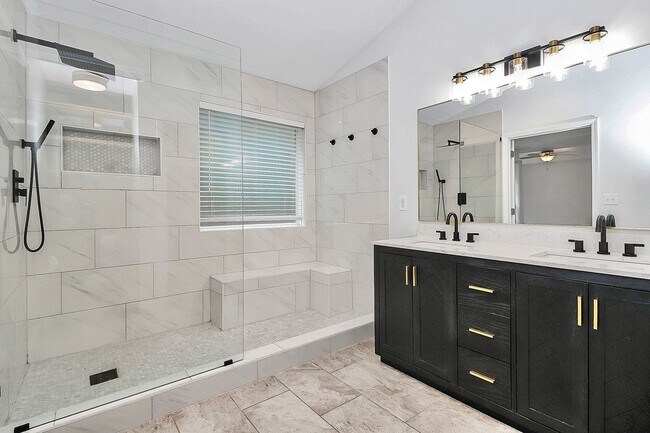 Building Photo - Welcome home to the popular Crossings neig...