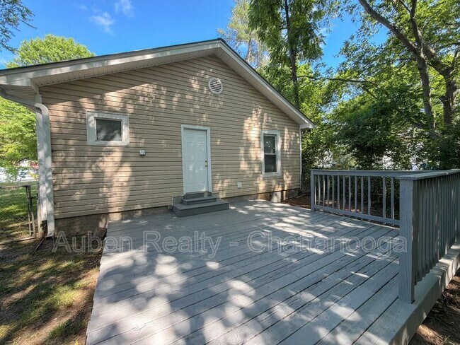Building Photo - 5714 Tennessee Ave