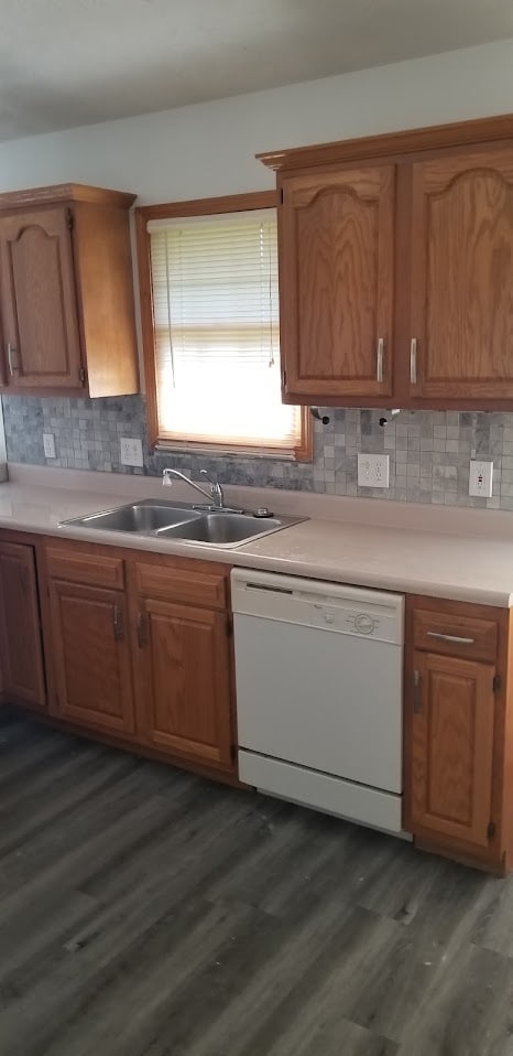 Building Photo - 513 Armand Dr