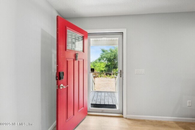 Building Photo - 412 Escambia St