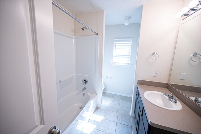 Building Photo - 10730 Nathaniel Valley Path