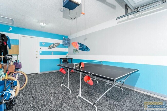 Building Photo - 127 E Atol St