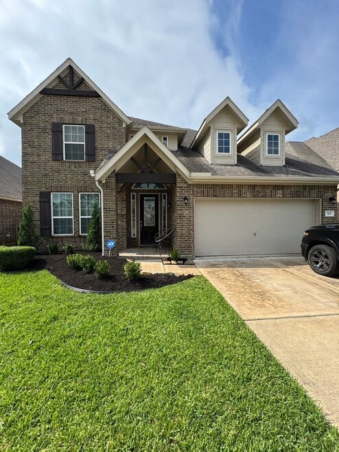 Building Photo - 221 Ashley Way