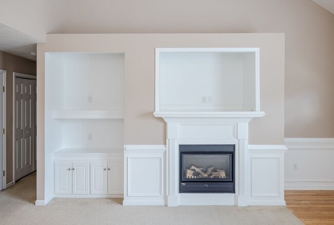 Building Photo - 435 Snead Way