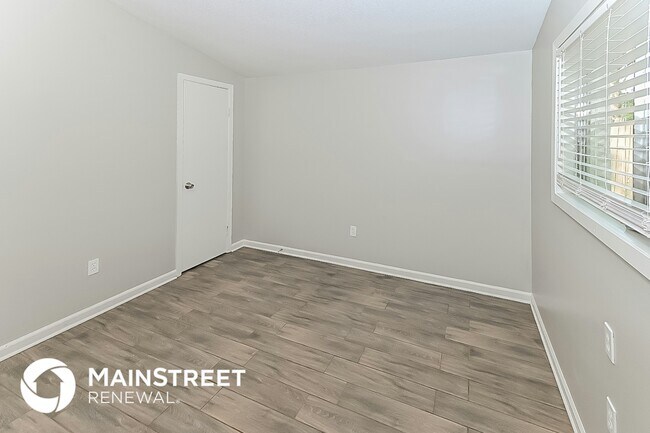Building Photo - 2236 Colonial Hills Dr