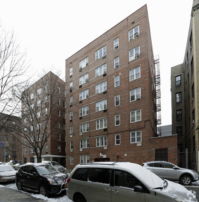 Building Photo - The Broadview