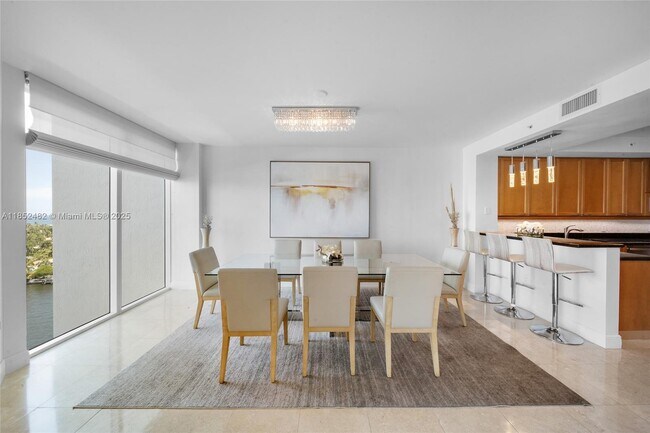 Building Photo - 20201 E Country Club Dr
