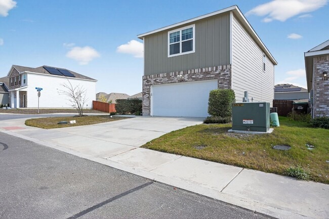 Building Photo - 4-Bedroom Home in Meridian | Move-In Ready with Resort-Style Amenities