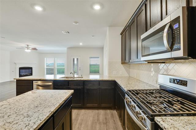 Building Photo - 500 Cowboy Wy