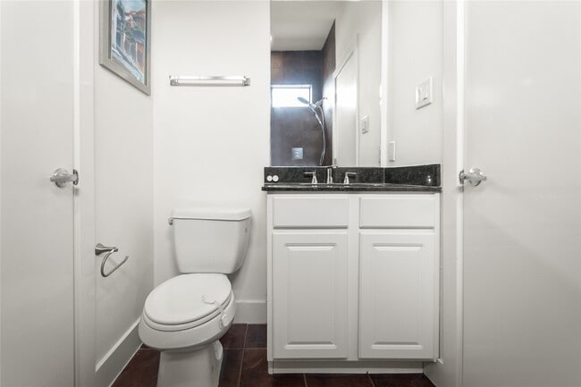 Building Photo - 4501 Eigel St