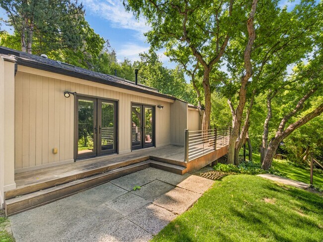 Building Photo - 11107 Gambel Oak Cir