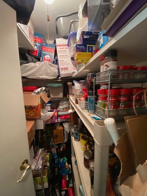 Building Photo - 3550 N Lake Shore Dr