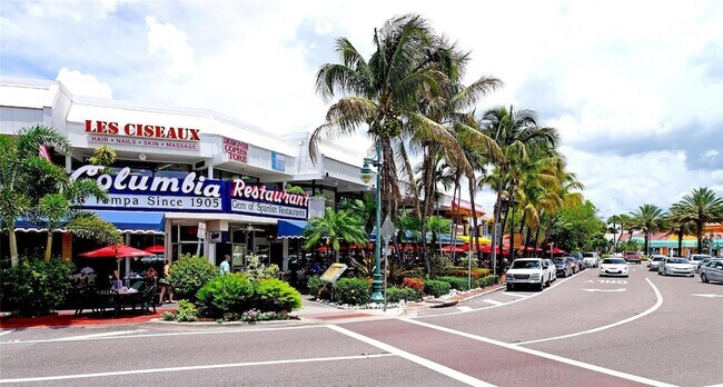 Building Photo - 4473 Gulf of Mexico Dr