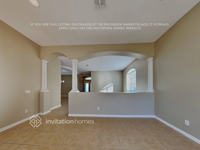 Building Photo - 332 Porchester Dr