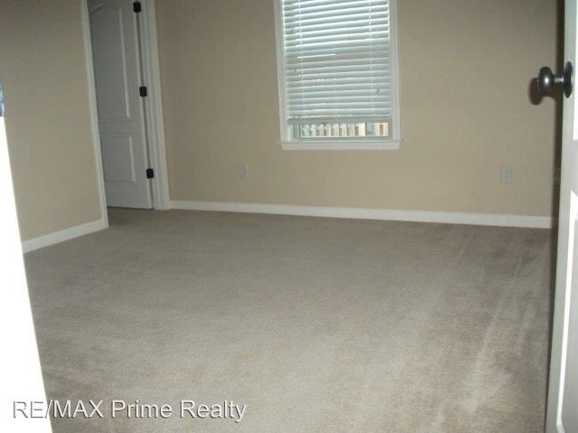 Building Photo - 5 br, 3 bath House - 12 Brentview Drive