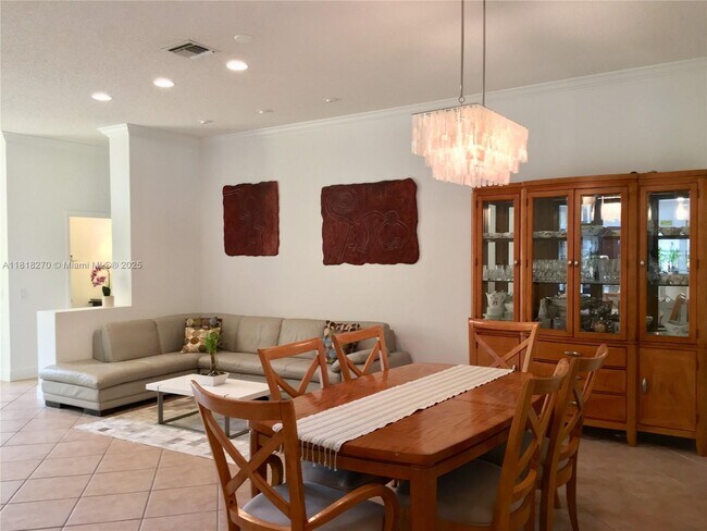 Building Photo - 1138 Croton Ct