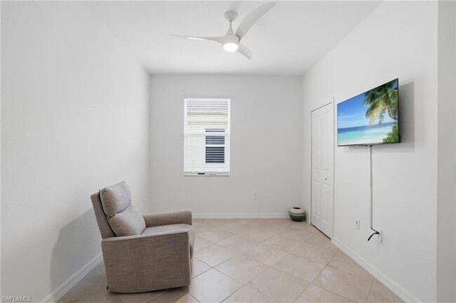 Building Photo - 2215 Dragonfruit Wy