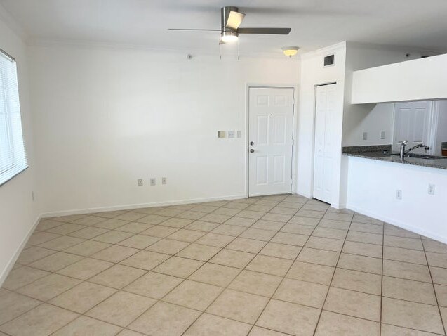 Building Photo - 6482 Emerald Dunes Dr