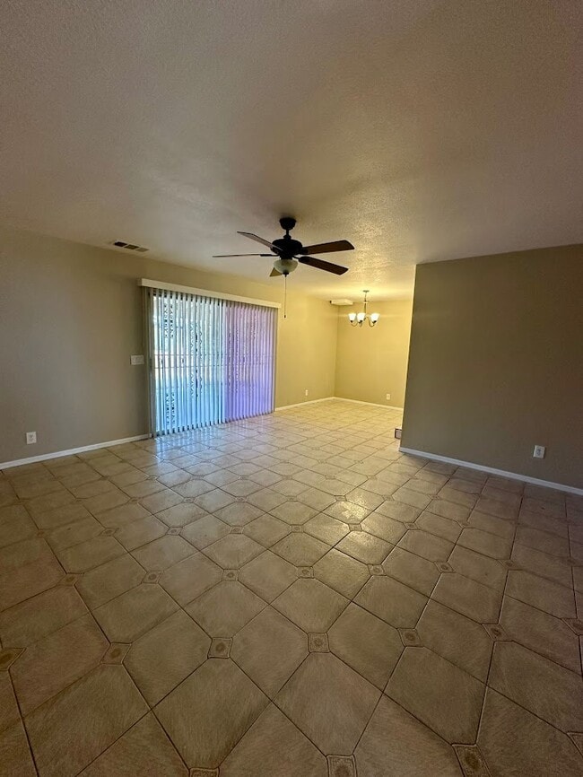 Building Photo - 10856 11th Ave