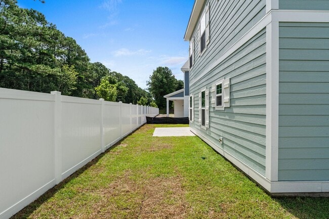 Building Photo - 113 ARBOR RIDGE CIR