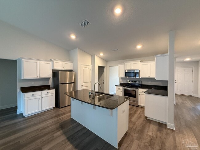 Building Photo - 4407 Wilmington Way