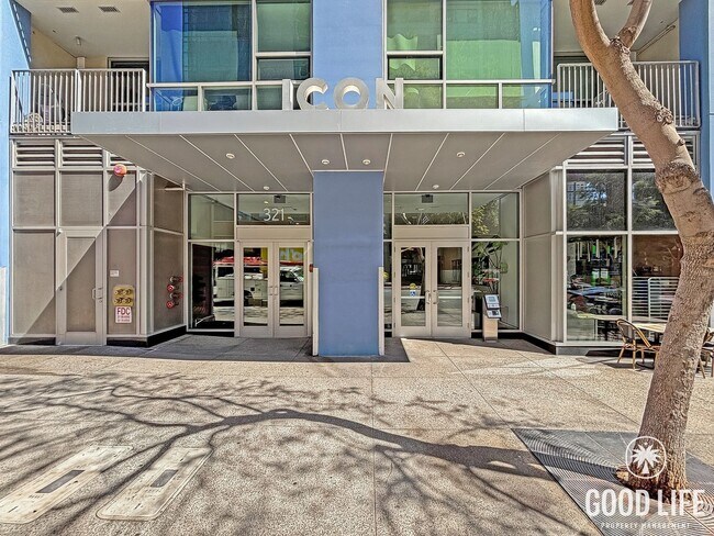 Building Photo - Beautiful 1B/1BA Condo in Downtown Near Petco Park W/ Views, A/C, W/D, Balcony, Rooftop Deck & Gym!