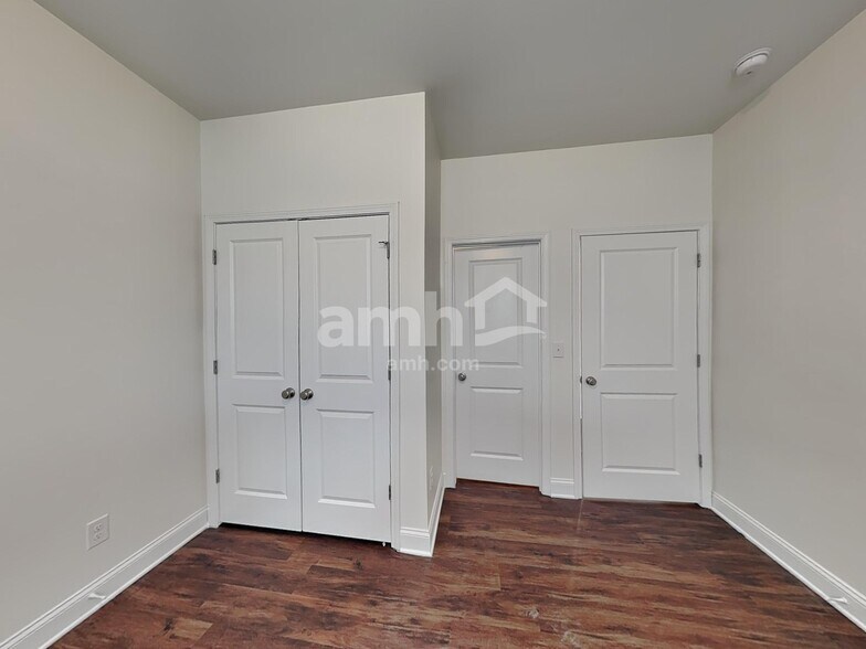 Building Photo - 10831 Maryanna Ct