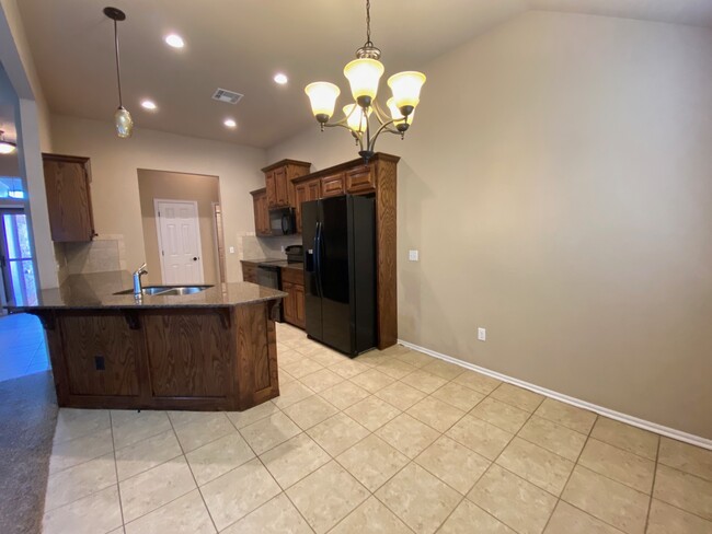 Building Photo - 812 Liberty Mesa Ct