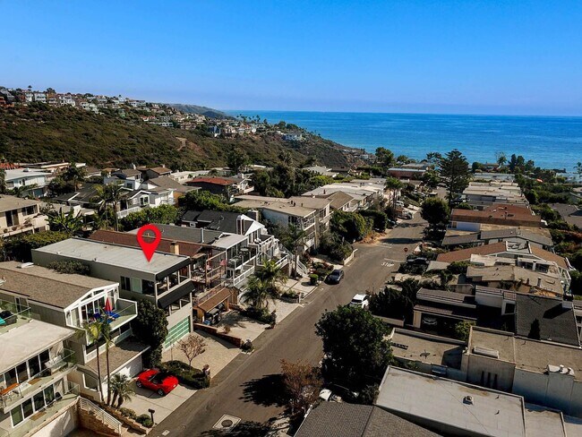 Building Photo - Gorgeous Contemporary Hilltop Laguna Beach...