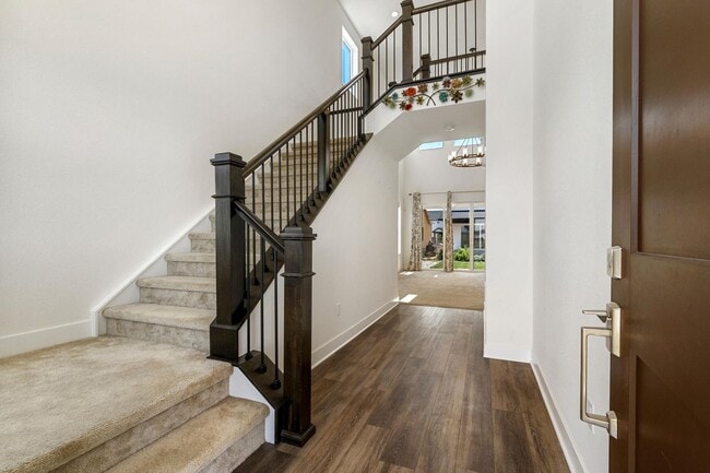 Building Photo - Beautiful 3 Bedroom 2 1/2 Bath Single Family Home
