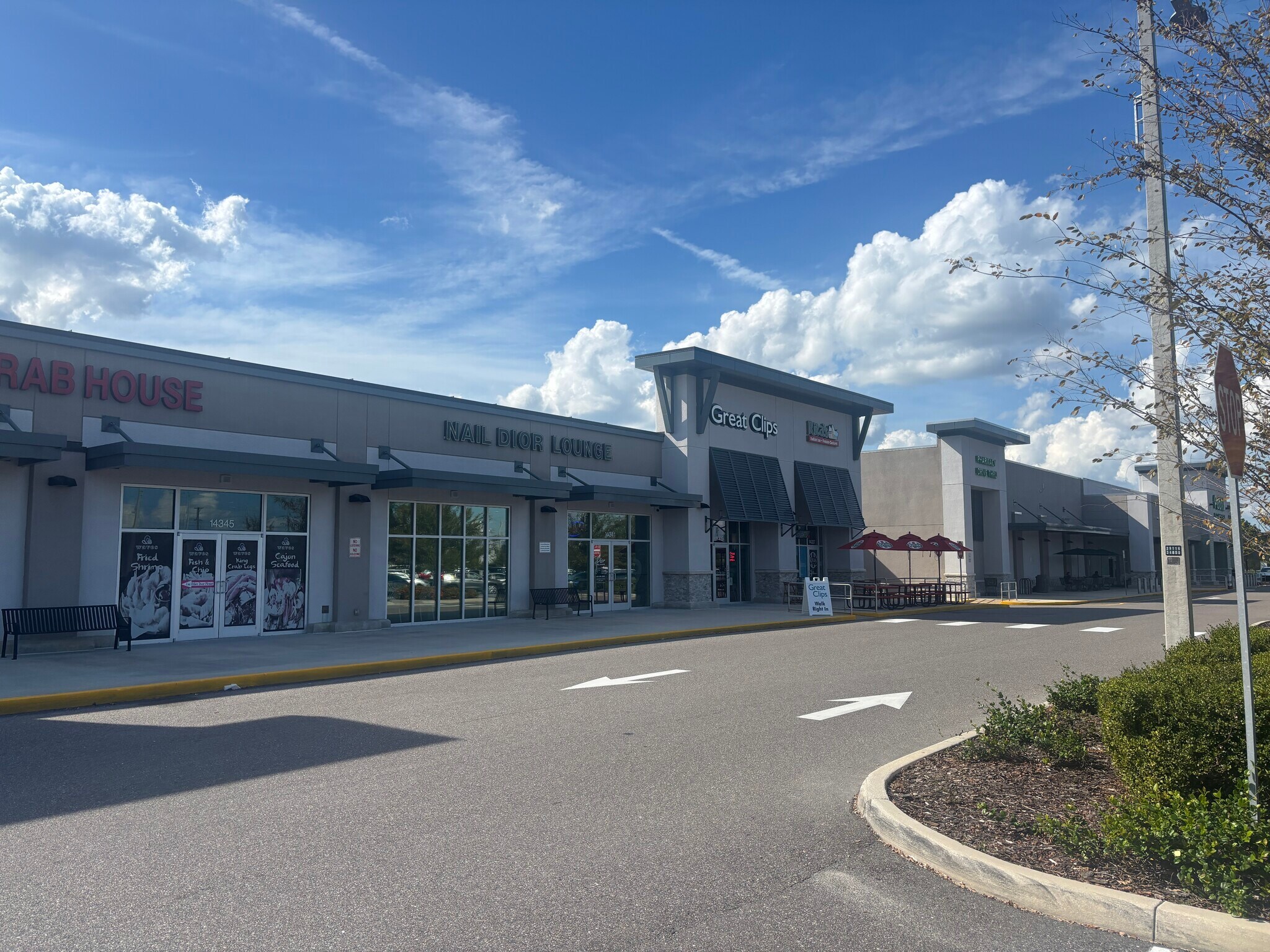 Building Photo - 9663 Channing Hill Dr