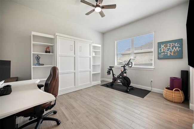 Building Photo - 165 Lunar Lp