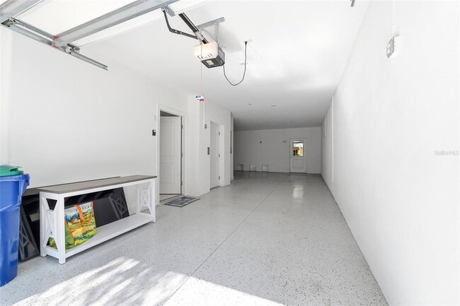 Building Photo - 2516 Coral Ct.