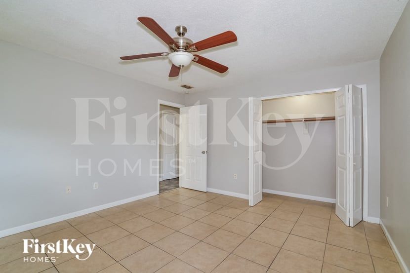 Building Photo - 649 Nardello Dr