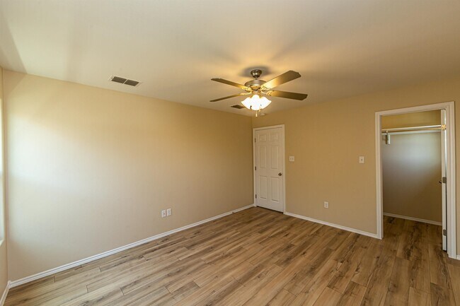Building Photo - 11234 Sierra Gorda Dr