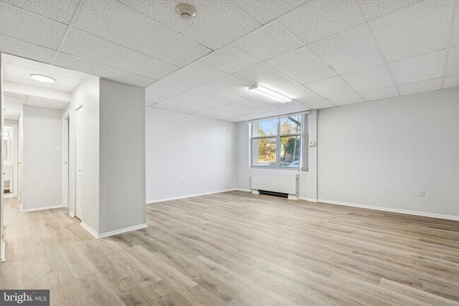 Building Photo - 7301 Coventry Ave