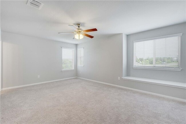 Building Photo - 741 Twisted Oaks Ln
