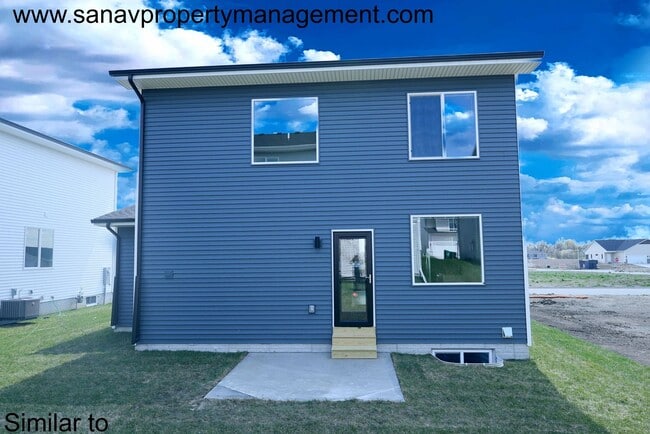 Building Photo - Modern 3-Bedroom, 2.5-Bath Home in Prime N...